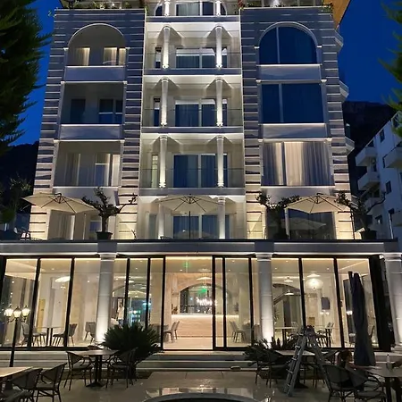 Trevi And Bar-restaurant Shengjin